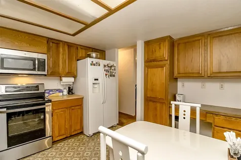 22121 4th Avenue SE Bothell WA 98021