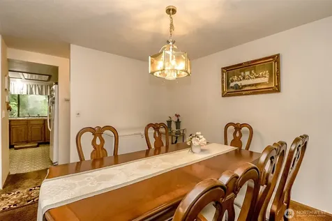 22121 4th Avenue SE Bothell WA 98021