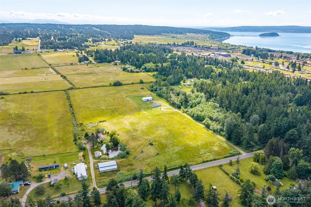 2842 Hunt Road Oak Harbor WA 98277
