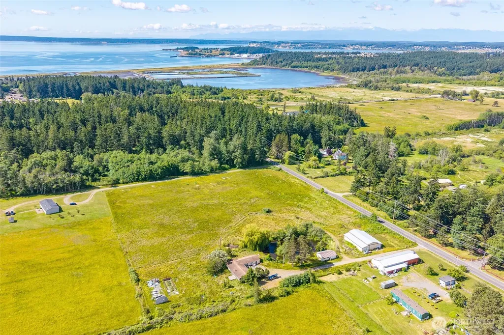 2842 Hunt Road Oak Harbor WA 98277