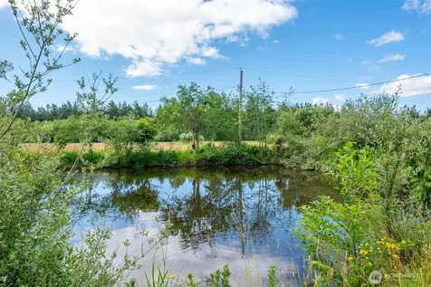 2842 Hunt Road Oak Harbor WA 98277