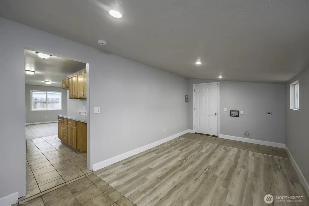 4253 NE Lincoln Drive Moses Lake WA 98837