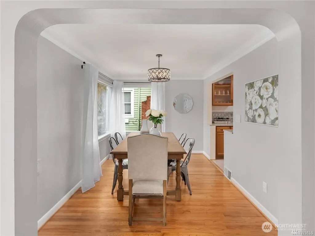 655 NW 51st Street Seattle WA 98107