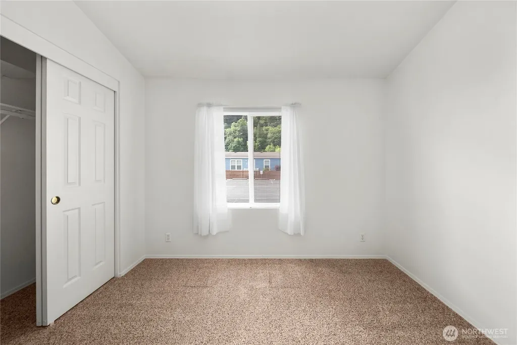 15400 SE 155th Place Renton WA 98058