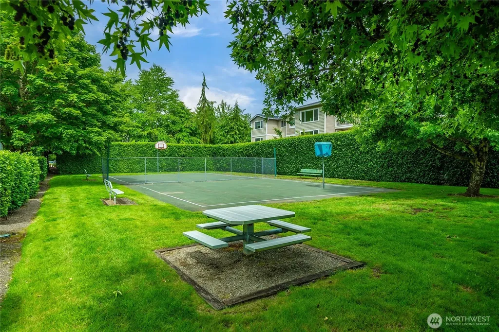 15400 SE 155th Place Renton WA 98058