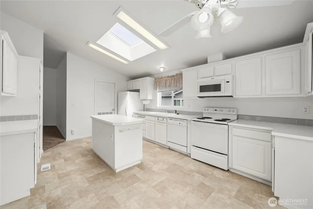 15400 SE 155th Place Renton WA 98058