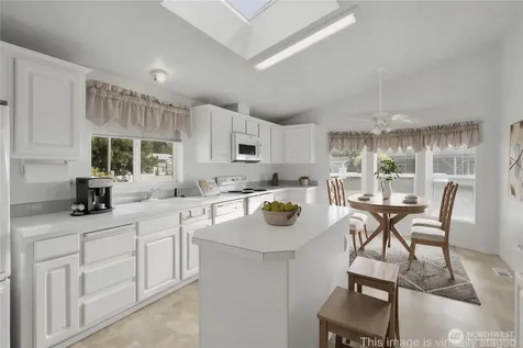 15400 SE 155th Place Renton WA 98058