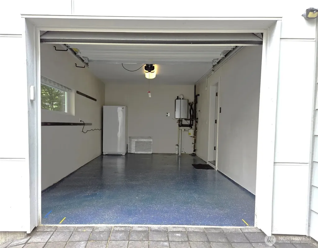 6533 34th Avenue SW Seattle WA 98126