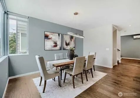 6533 34th Avenue SW Seattle WA 98126