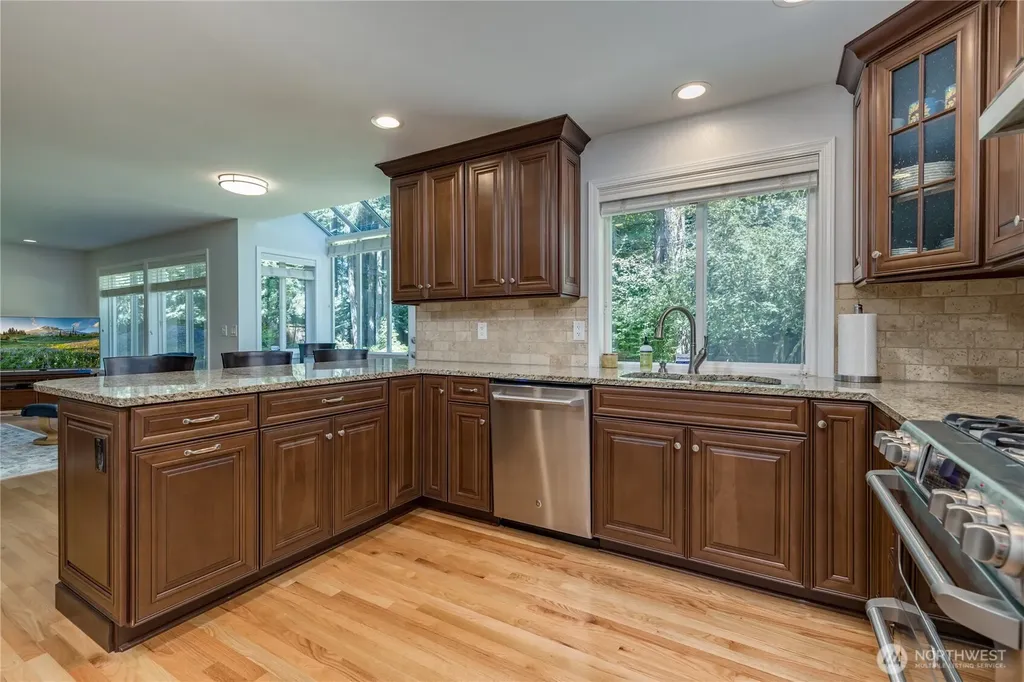 29938 200th Court SE Kent WA 98042
