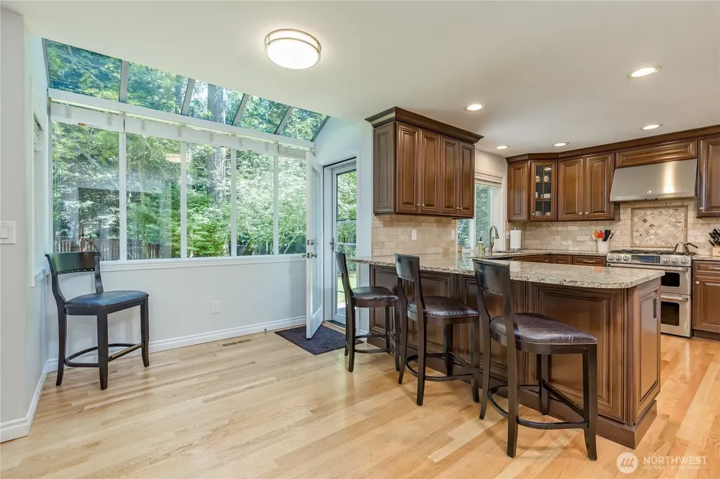 29938 200th Court SE Kent WA 98042