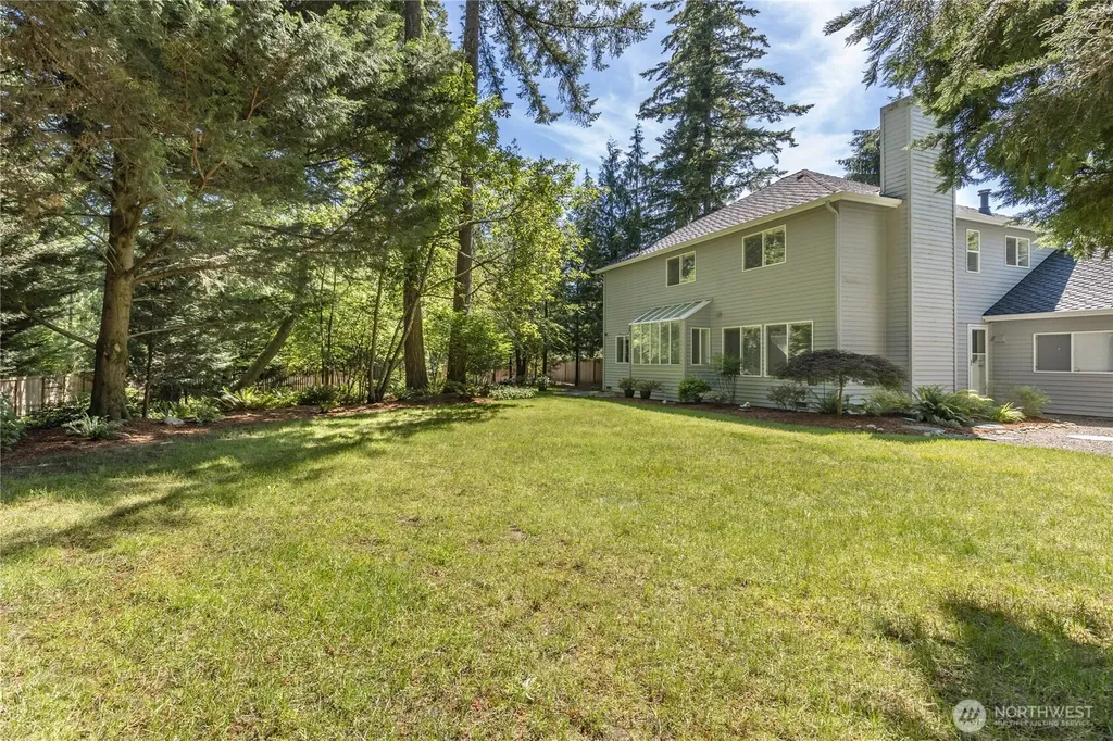 29938 200th Court SE Kent WA 98042