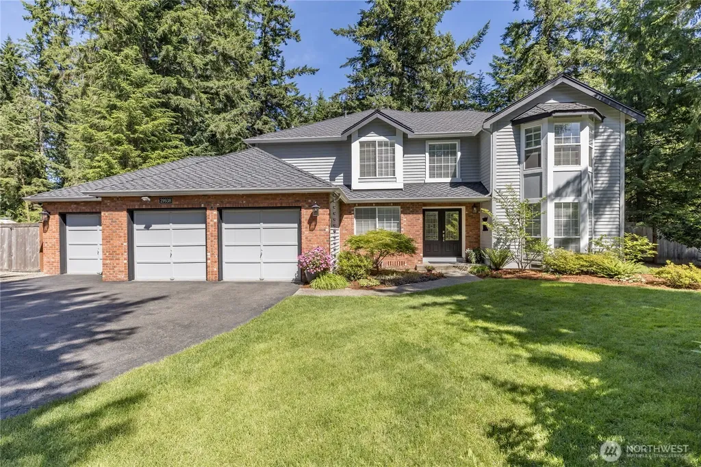 29938 200th Court SE Kent WA 98042