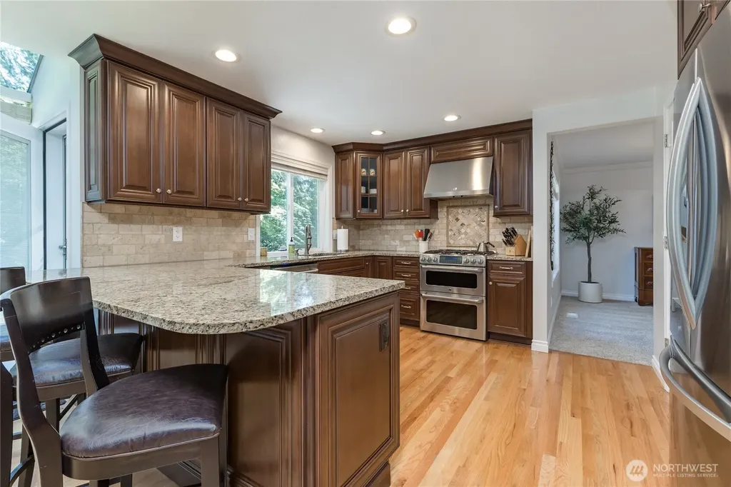 29938 200th Court SE Kent WA 98042