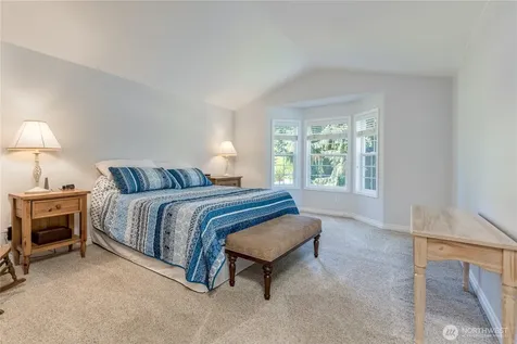 29938 200th Court SE Kent WA 98042