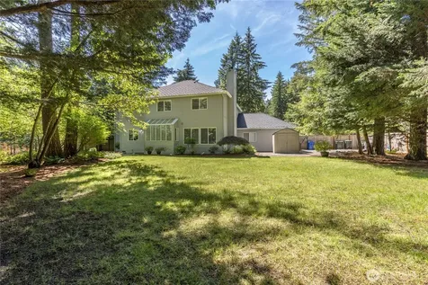 29938 200th Court SE Kent WA 98042