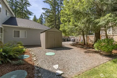 29938 200th Court SE Kent WA 98042