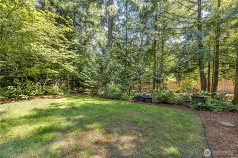 29938 200th Court SE Kent WA 98042