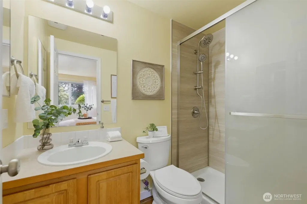 5220 77th Street W Lakewood WA 98499