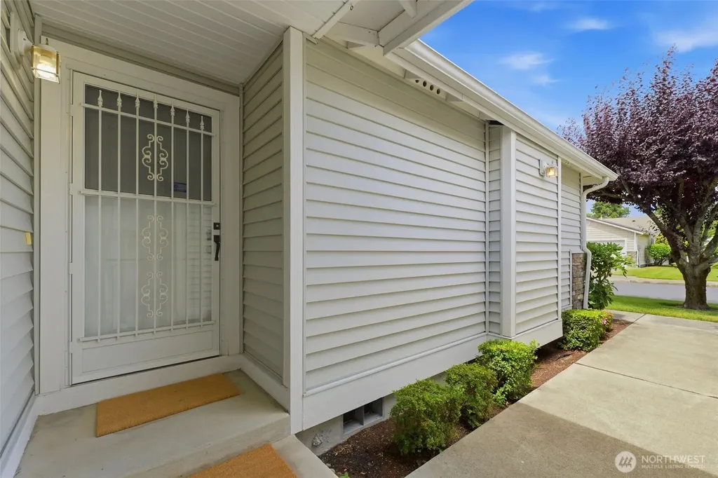 5220 77th Street W Lakewood WA 98499