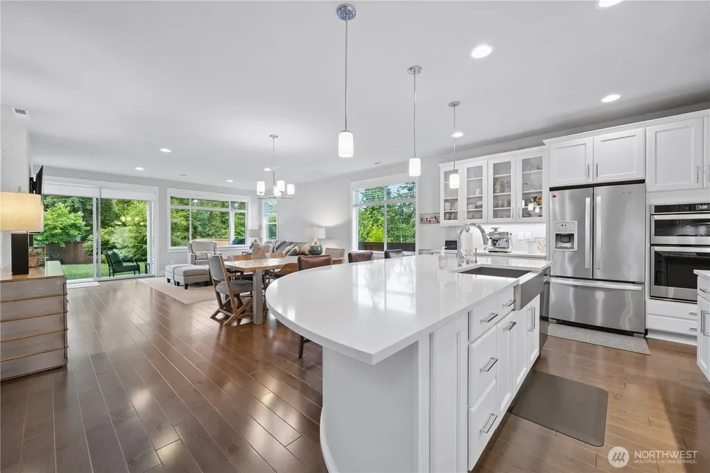 31333 43rd Place SW Federal Way WA 98023