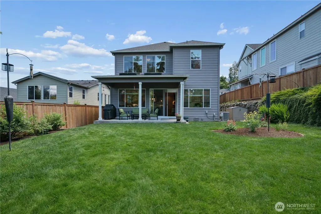 31333 43rd Place SW Federal Way WA 98023