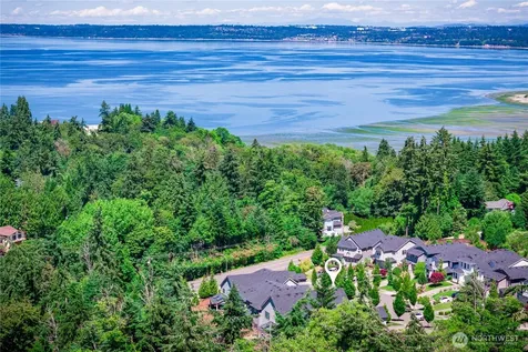 31333 43rd Place SW Federal Way WA 98023