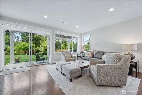 31333 43rd Place SW Federal Way WA 98023