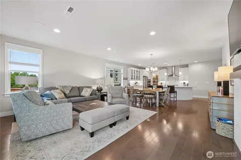 31333 43rd Place SW Federal Way WA 98023