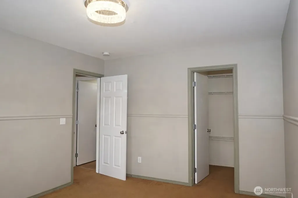 4316 Freemont Street NE Olympia WA 98516