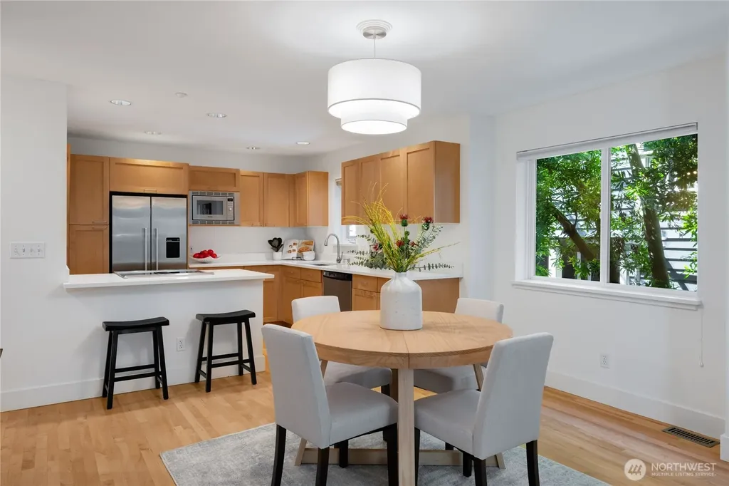 3648 Francis Avenue N Seattle WA 98103