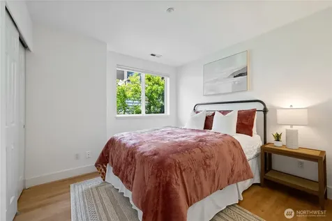 3648 Francis Avenue N Seattle WA 98103