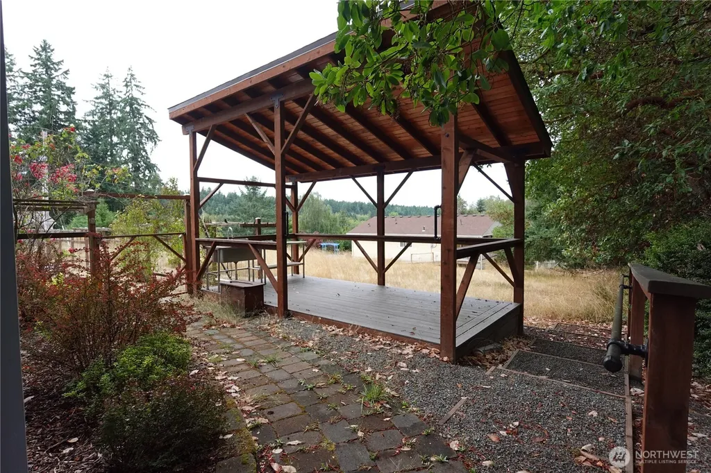 12606 Silver Drive Anderson Island WA 98303