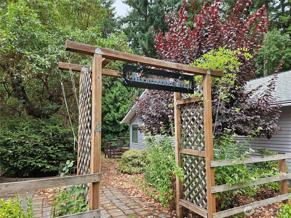 12606 Silver Drive Anderson Island WA 98303