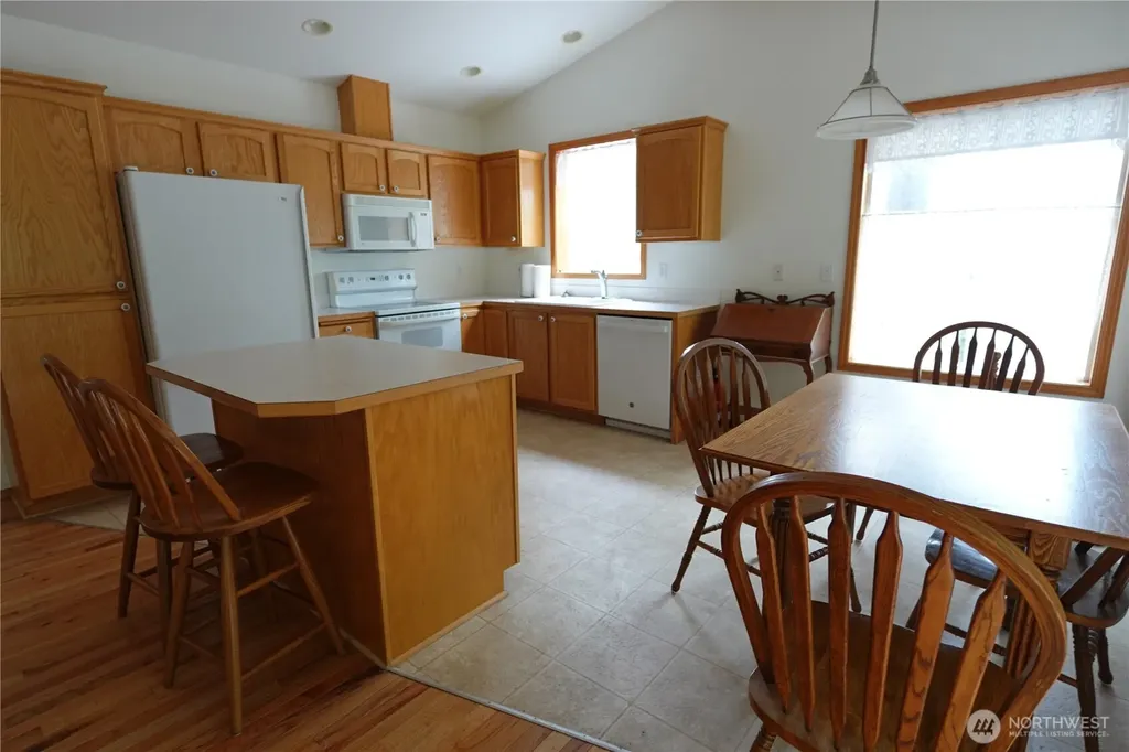 12606 Silver Drive Anderson Island WA 98303