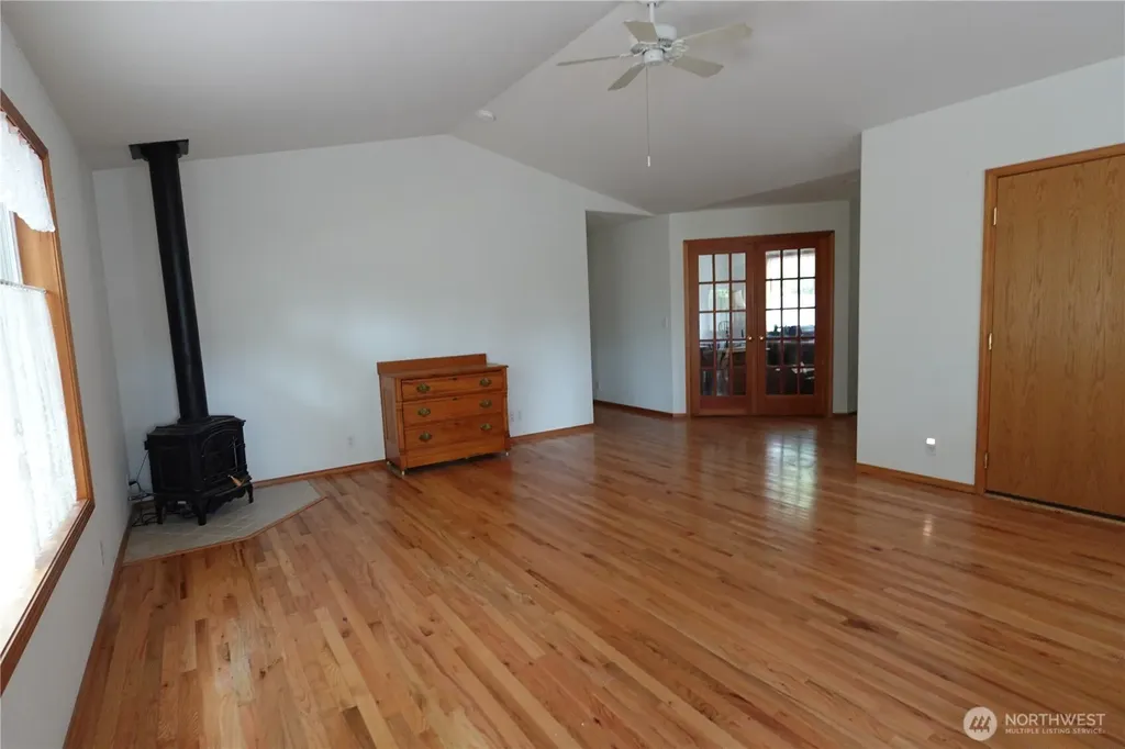 12606 Silver Drive Anderson Island WA 98303