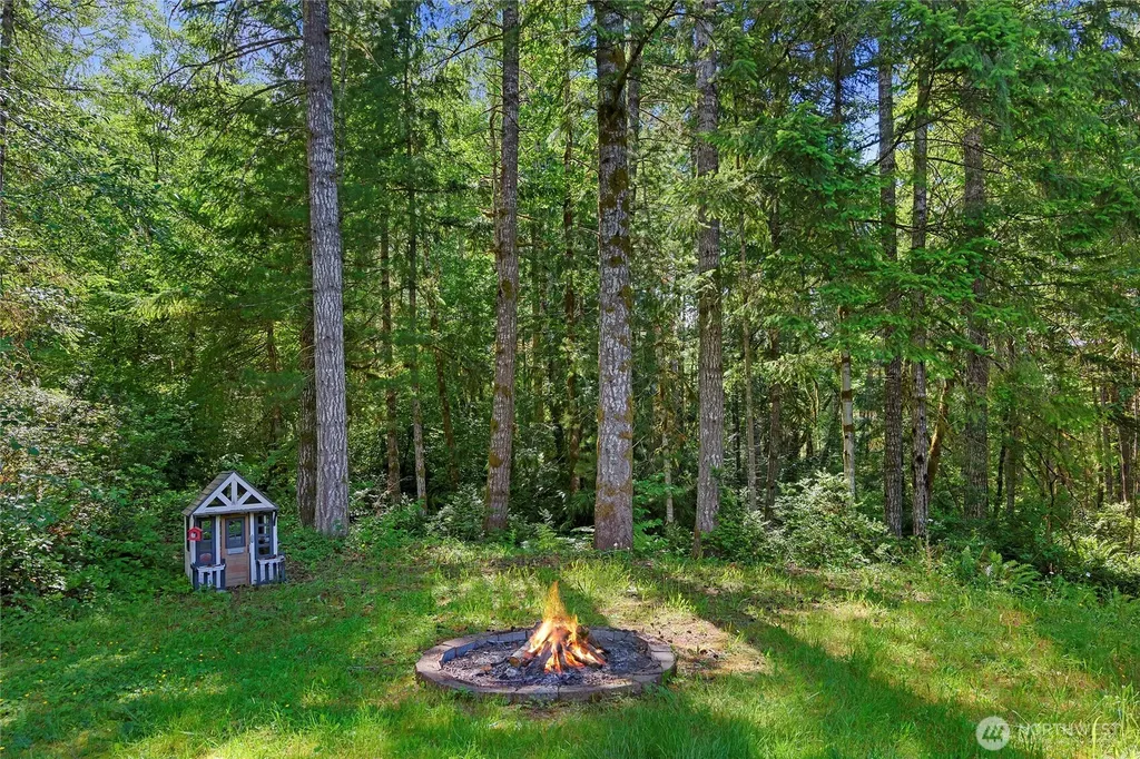 2809 Rainhaven Drive NW Seabeck WA 98380