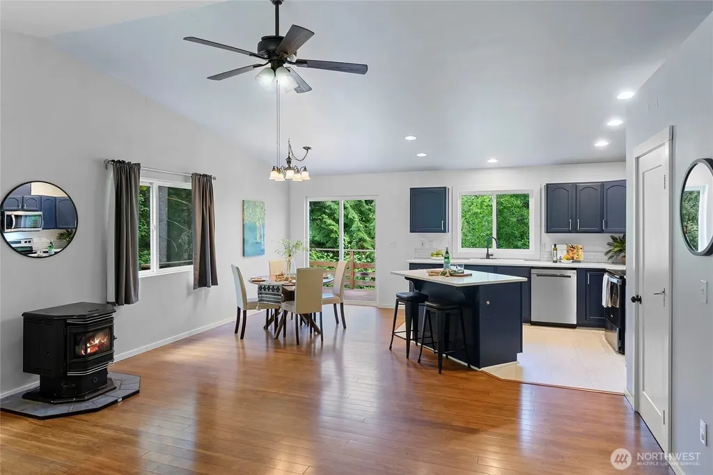 2809 Rainhaven Drive NW Seabeck WA 98380