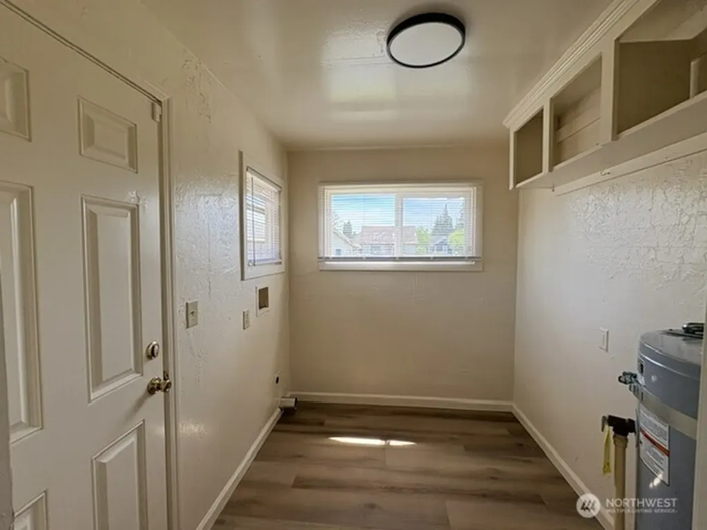 3009 Fir Longview WA 98632
