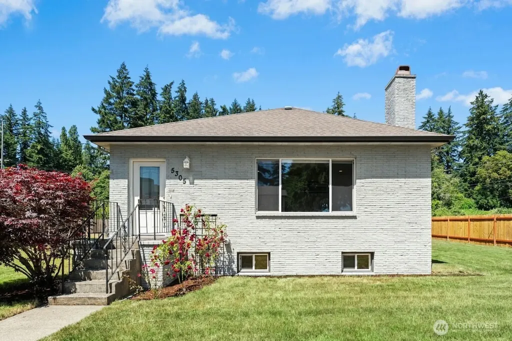 5305 64th St W University Place WA 98466