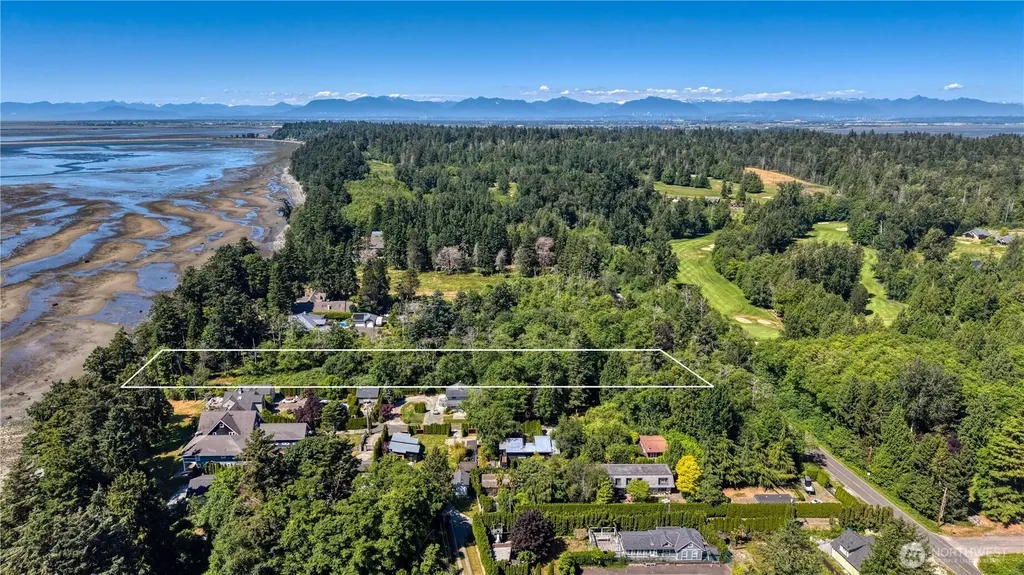 297 Marine Drive Point Roberts WA 98281