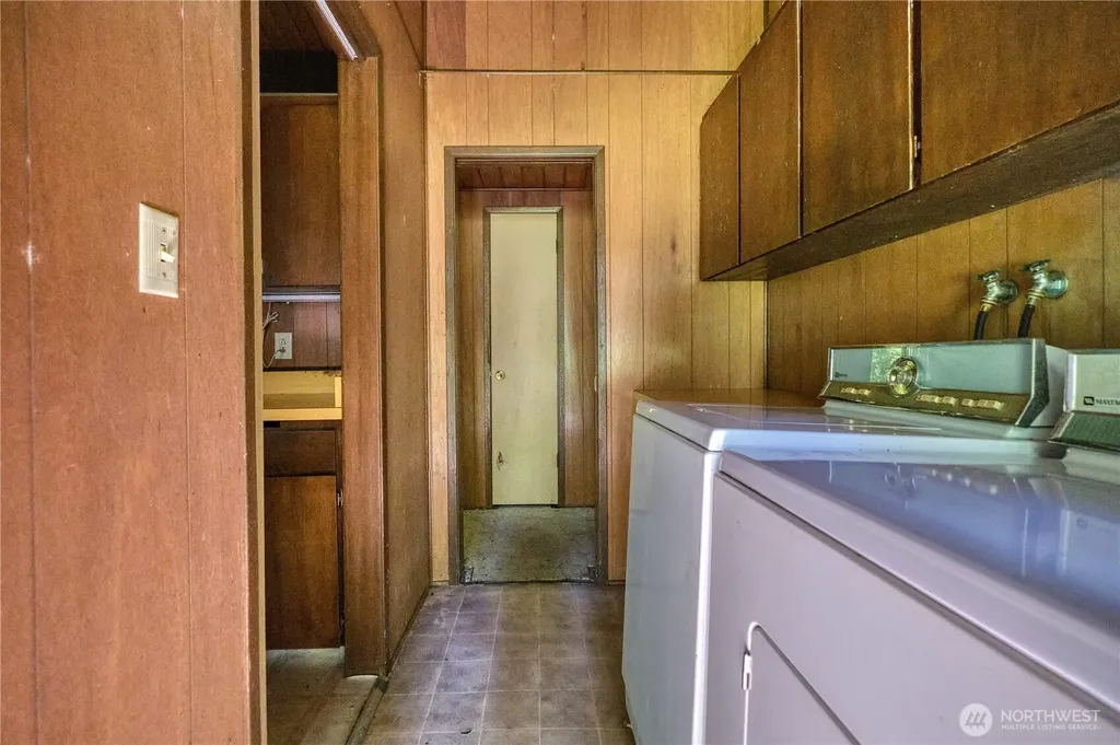 297 Marine Drive Point Roberts WA 98281