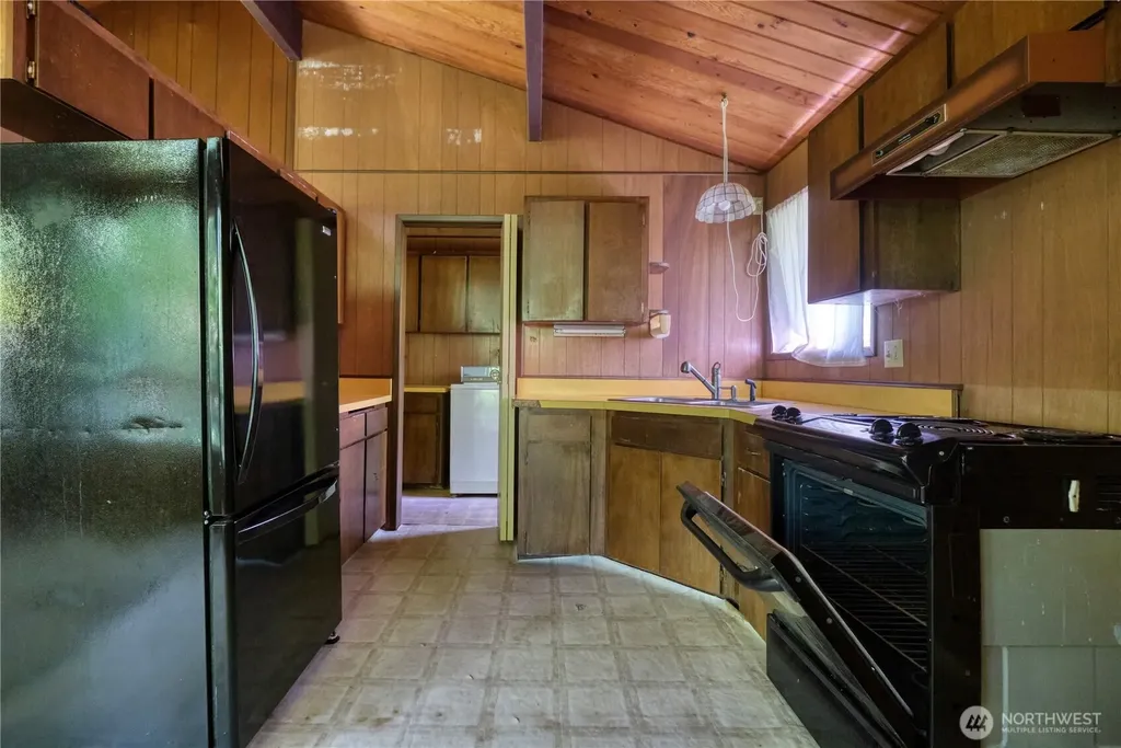 297 Marine Drive Point Roberts WA 98281