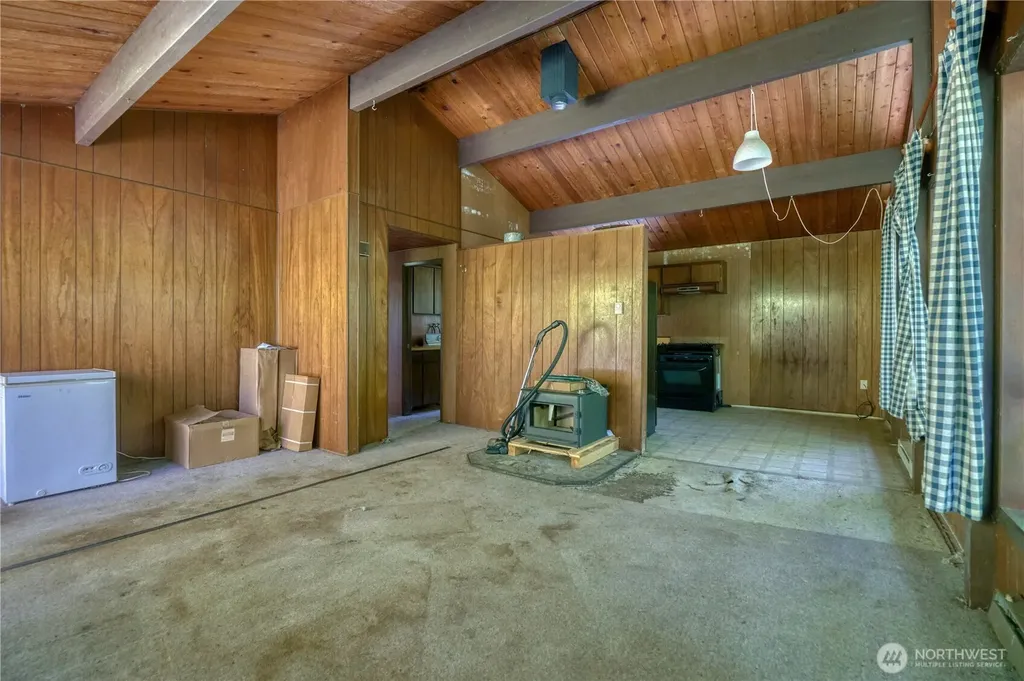 297 Marine Drive Point Roberts WA 98281