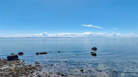 297 Marine Drive Point Roberts WA 98281