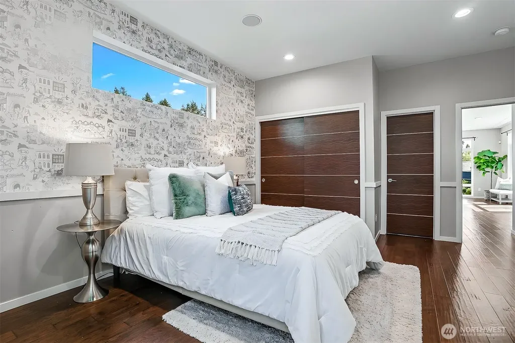 5126 S Othello Street Seattle WA 98118