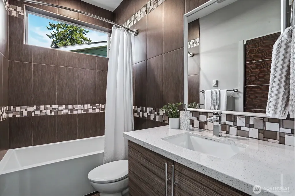 5126 S Othello Street Seattle WA 98118