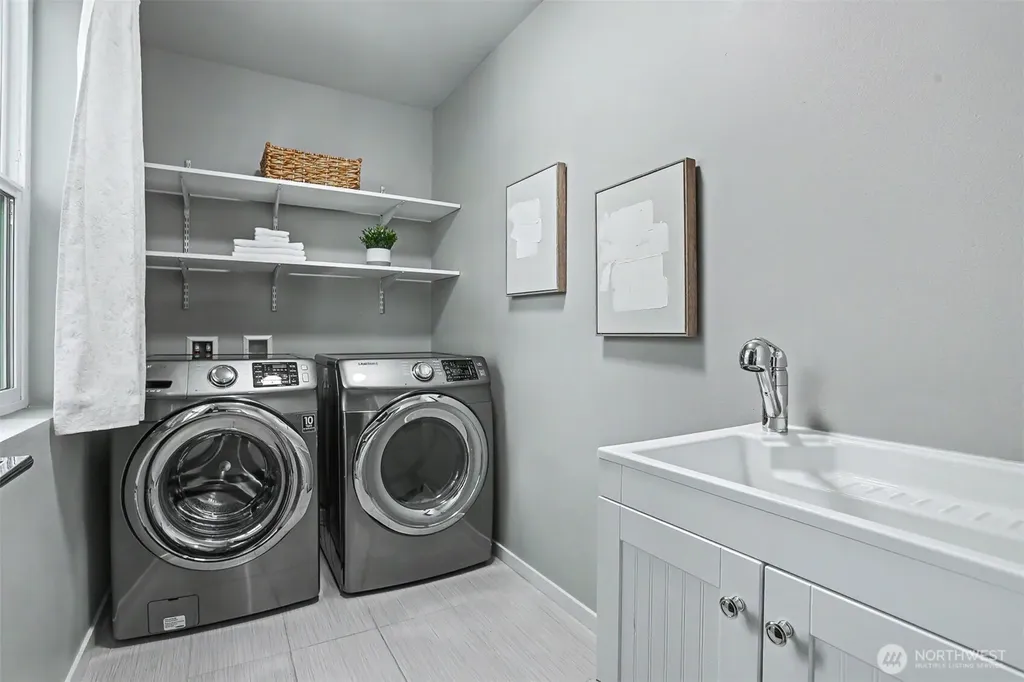 5126 S Othello Street Seattle WA 98118