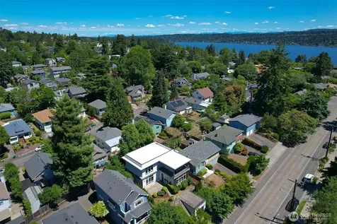 5126 S Othello Street Seattle WA 98118