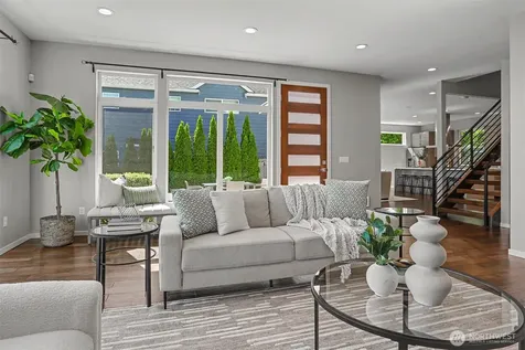 5126 S Othello Street Seattle WA 98118